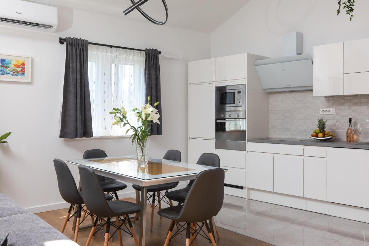 ספליט Metily Apartment מראה חיצוני תמונה